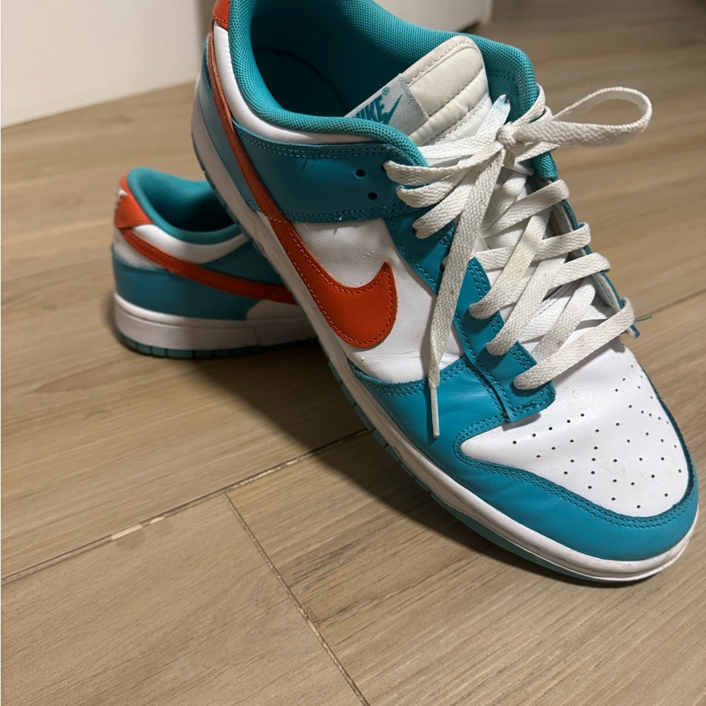 Nike White, Teal, and Orange Low-Top Sneakers